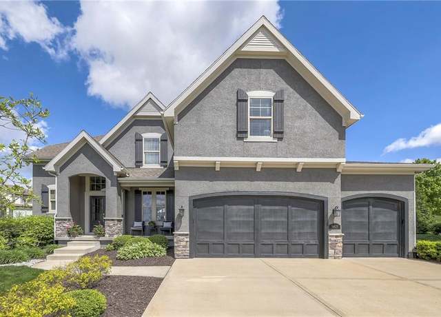 Property at 16429 Knox St, Overland Park, KS 66085, 6 beds, 5.5 baths