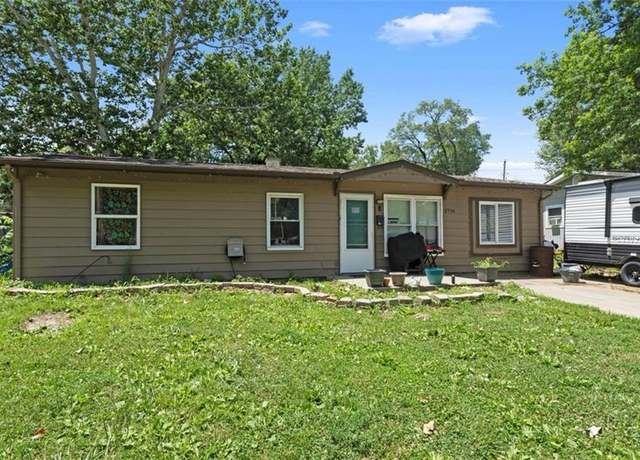 Property at 2716 S 52nd St, Kansas City, KS 66106, 4 beds, 1.5 baths