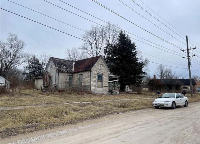 Property at 312 N Main St, Blairstown, MO 64726, 3 beds, 1 bath