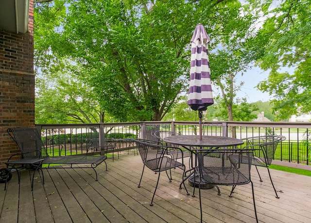 Property at 12808 Howe Dr, Leawood, KS 66209, 4 beds, 4 baths