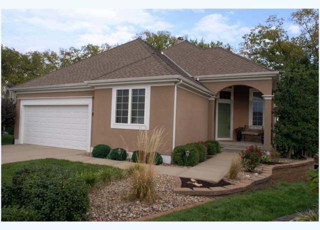 Property at 13301 Pennsylvania Ct, Kansas City, MO 64145, 3 beds, 3 baths
