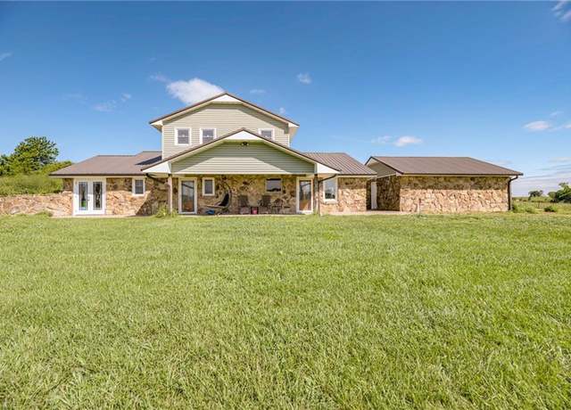Property at 14779 SE Virginia Rd, Kincaid, KS 66039, 4 beds, 2.5 baths