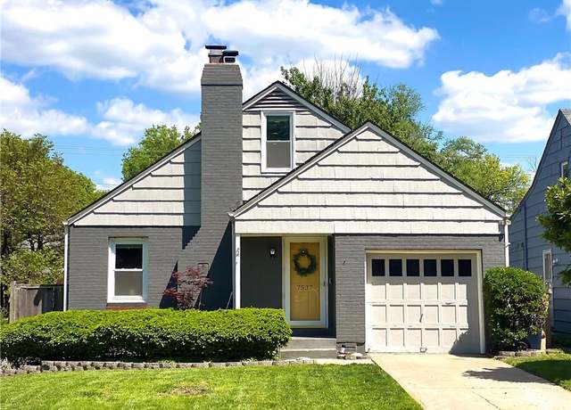 Property at 7537 Walnut St, Kansas City, MO 64114, 3 beds, 3 baths