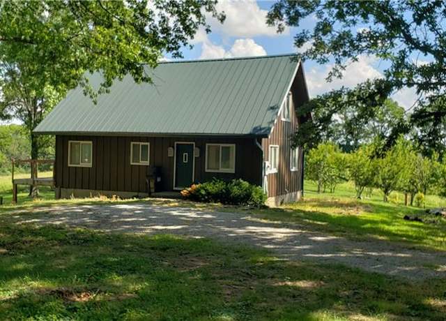 Property at 18455 NW 112th St Ter, Platte City, MO 64079, 4 beds, 3 baths