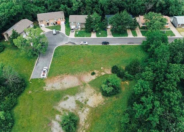 Property at 12301 Merritt Rd, Grandview, MO 64030