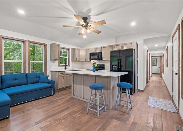 Property at 13 S Lakeside Cir, Linn Valley, KS 66040, 2 beds, 1 bath
