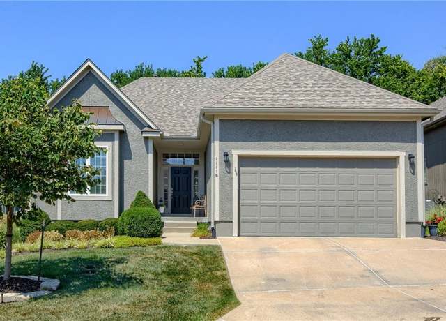 Property at 11116 W 132nd Pl, Overland Park, KS 66213, 3 beds, 3 baths