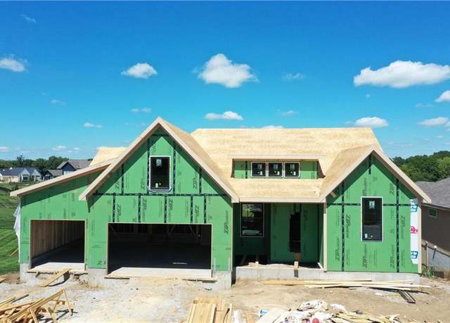 Property at 8308 NE 76th Ter, Kansas City, MO 64158, 4 beds, 4.5 baths
