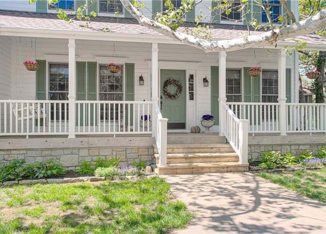 Property at 22815 E 29th Street Lane Ct S, Blue Springs, MO 64015, 5 beds, 4.5 baths
