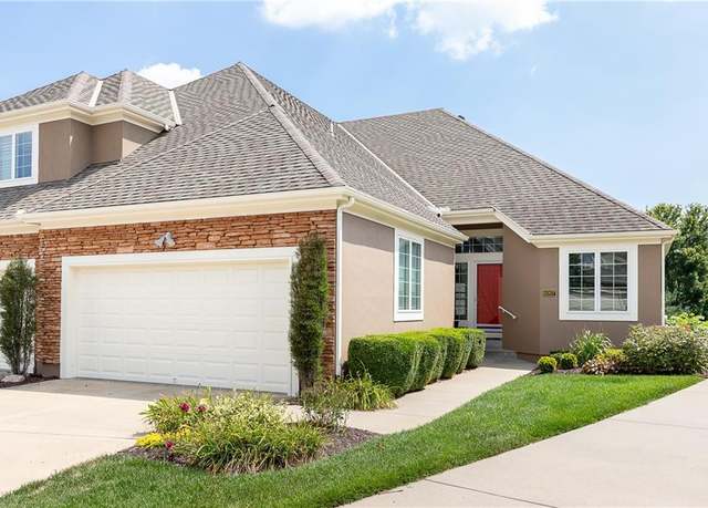 Property at 6907 W 129 Pl, Leawood, KS 66209, 3 beds, 3 baths