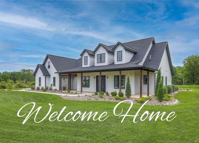 Property at 111 NW 238th Pvt Rd, Clinton, MO 64735, 5 beds, 4 baths