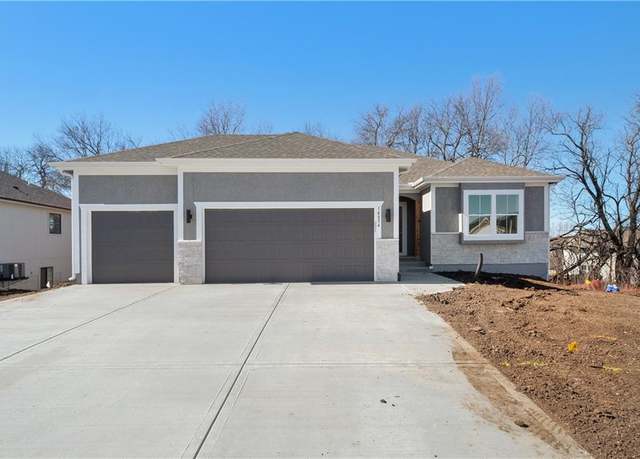 Property at 25352 W 148th St, Olathe, KS 66061, 4 beds, 3 baths