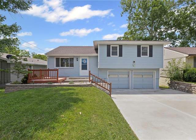 Property at 4404 N Olive St, Kansas City, MO 64116, 3 beds, 1.5 baths