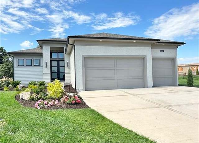 Property at 11162 W 173rd Ter, Overland Park, KS 66221, 4 beds, 3.5 baths