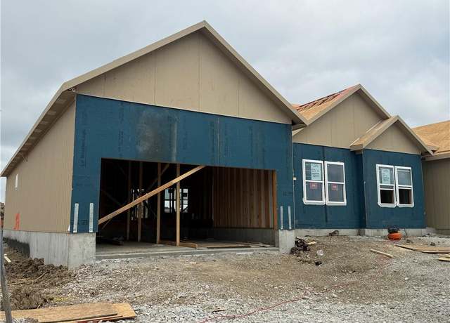 Property at 1222 SE Windbreak Dr, Lee's Summit, MO 64081, 2 beds, 2 baths