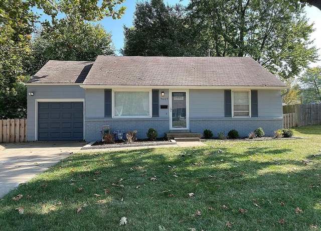 Property at 7607 Lowell Ave, Overland Park, KS 66204, 2 beds, 1 bath