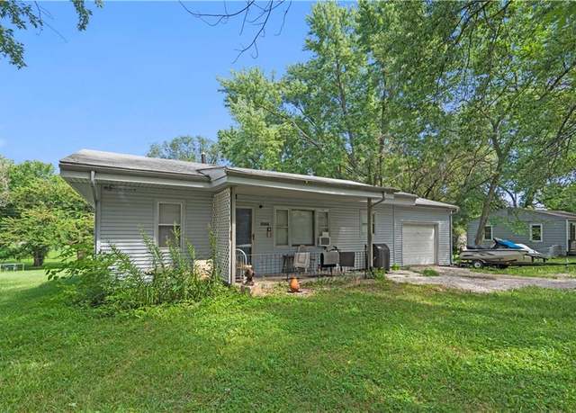 Property at 433 S 79th St, Kansas City, KS 66111, 3 beds, 1 bath