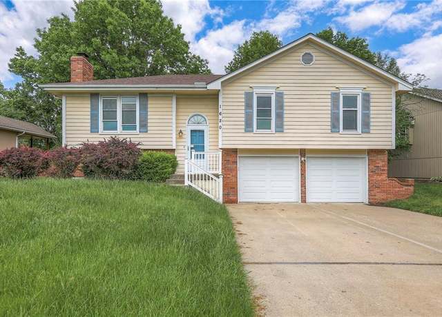 Property at 1620 NE Misty Ln, Lee's Summit, MO 64086, 3 beds, 2.5 baths