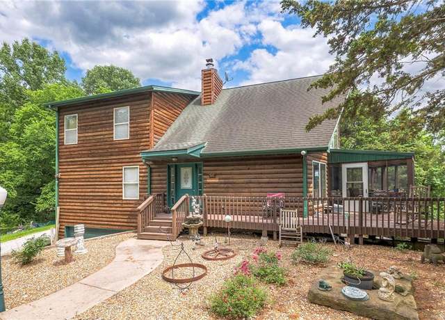 Property at 346 NW 182nd Rd, Clinton, MO 64735, 3 beds, 3.5 baths