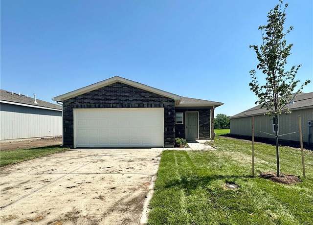 Property at 37830 W 207th Ter, Edgerton, KS 66021, 3 beds, 2 baths