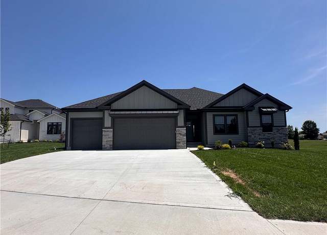 Property at 2005 Foxtail Pt, Kearney, MO 64060, 3 beds, 2 baths
