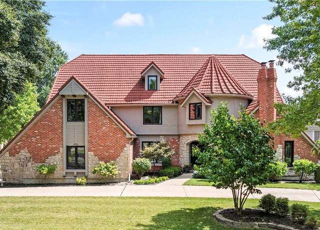 Property at 12501 Sagamore Rd, Leawood, KS 66209, 6 beds, 4.5 baths