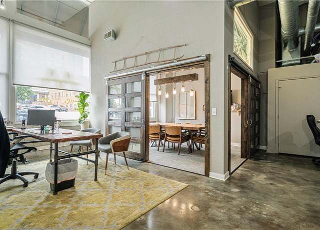 Property at 1535 Walnut St #106, Kansas City, MO 64108, 3 beds, 1.5 baths