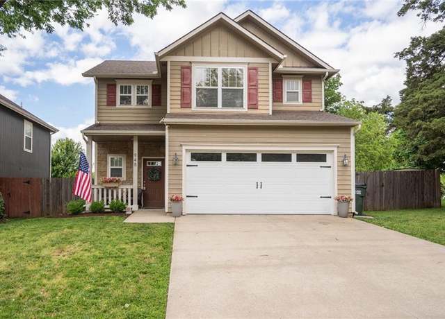 Property at 948 Anna Tappan Way, Lawrence, KS 66044, 3 beds, 2.5 baths