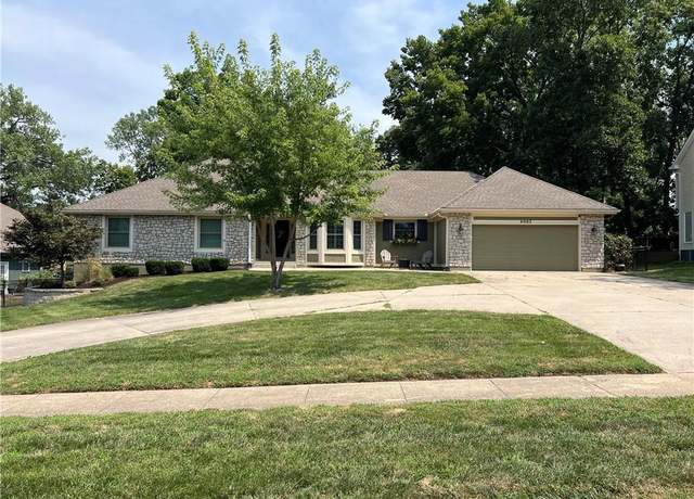 Property at 4005 NE Channel Dr, Lee's Summit, MO 64064, 5 beds, 3.5 baths