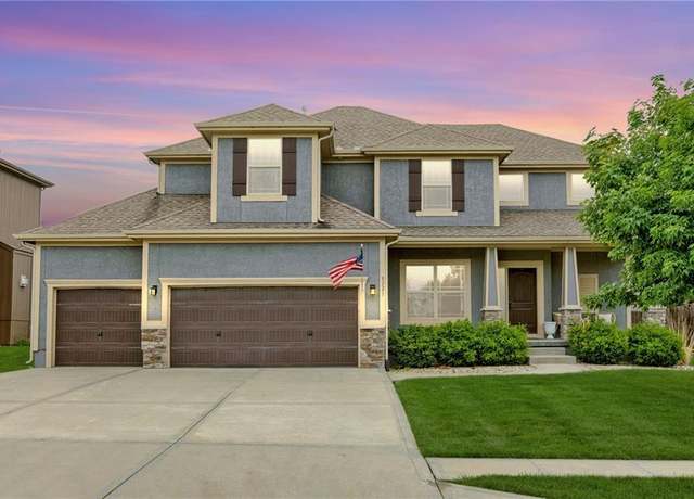 Property at 8221 NE 103rd Ter, Kansas City, MO 64157, 5 beds, 4.5 baths
