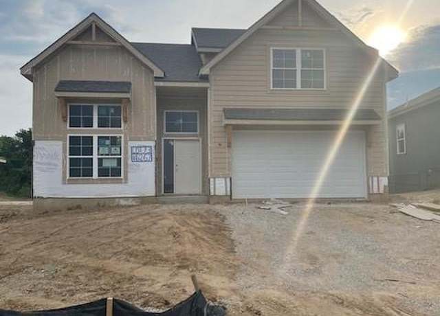 Property at 16267 Giorgia St, Parkville, MO 64152, 3 beds, 2.5 baths