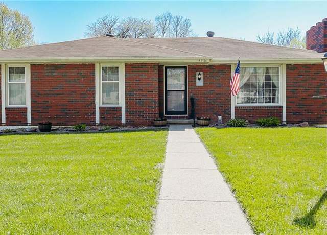 Property at 4926 Mockingbird Ln, St Joseph, MO 64506, 4 beds, 2.5 baths