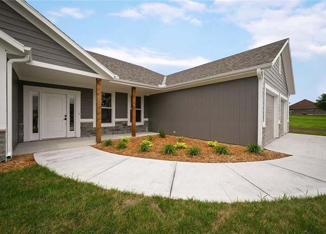 Property at Lot 26 Colony Ave, East Lynne, MO 64725, 3 beds, 2 baths
