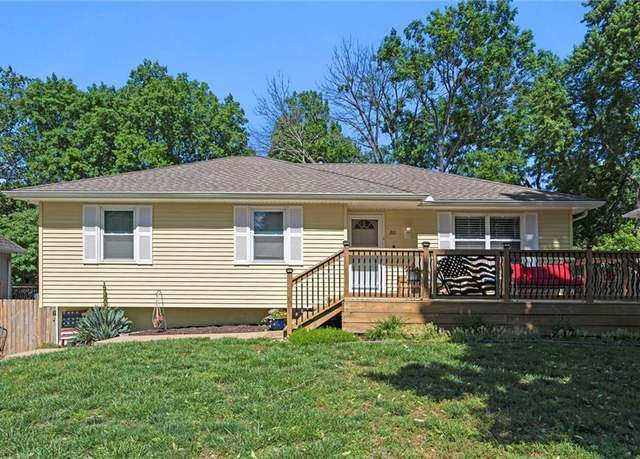 Property at 201 N Cleveland Ave, Belton, MO 64012, 3 beds, 2.5 baths