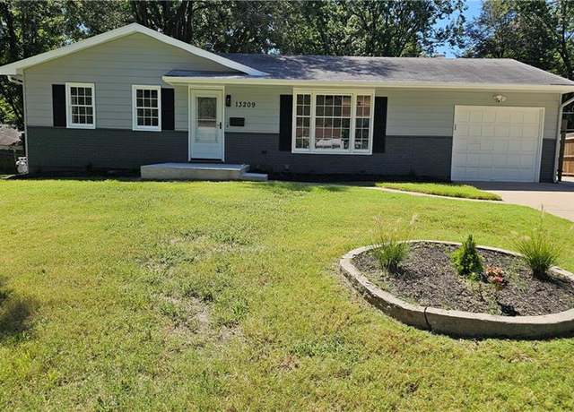Property at 13209 Herrick St, Grandview, MO 64030, 3 beds, 1.5 baths