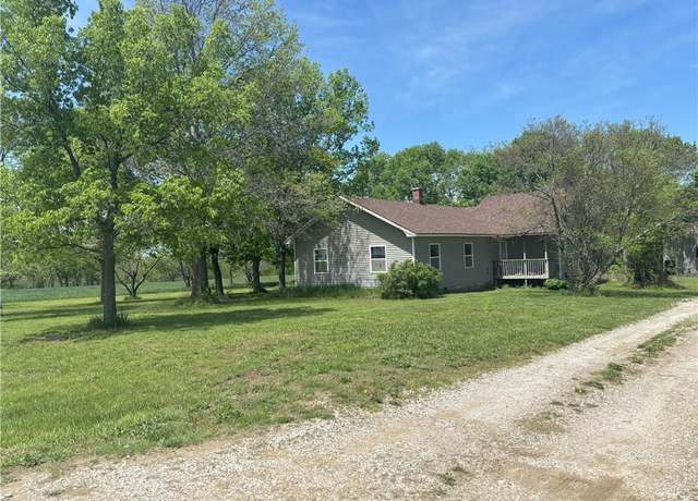 Property at 36040 W 311th St, Paola, KS 66071, 3 beds, 2 baths