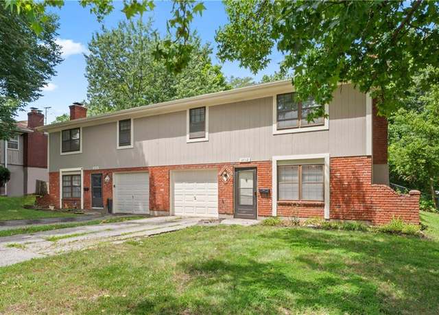 Property at 12912-12914 Beacon Ave, Grandview, MO 64030, 6 beds, 3 baths