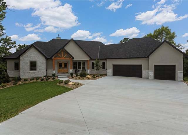 Property at 6419 Hillside St, Shawnee, KS 66218, 4 beds, 4 baths