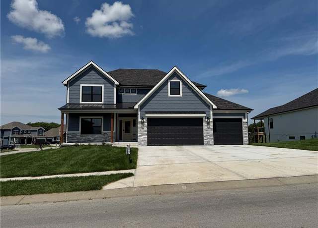 Property at 12860 N Champanel Way, Platte City, MO 64079, 6 beds, 4 baths