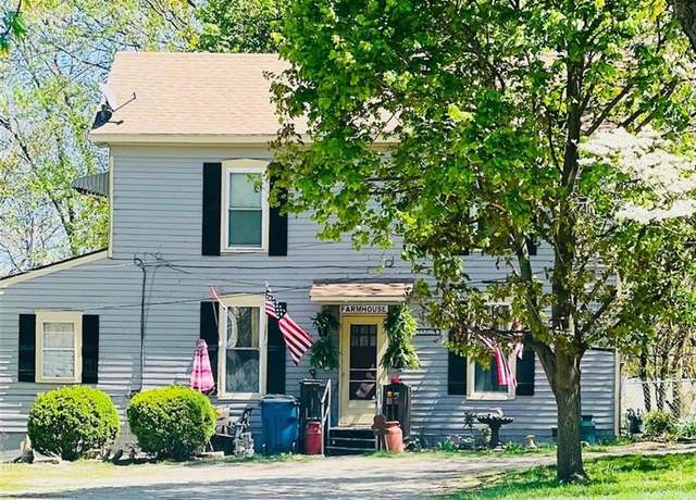 Property at 2911 S Northern Blvd, Independence, MO 64052, 3 beds, 1 bath