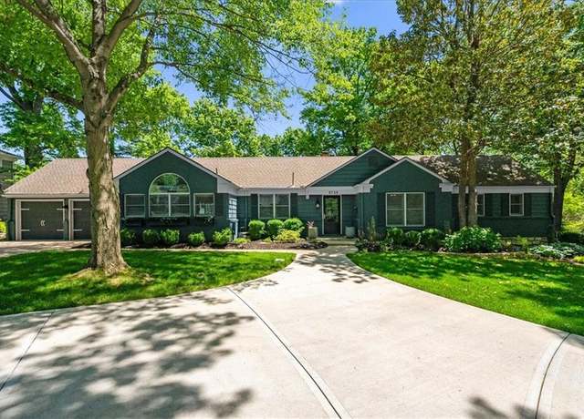 Property at 9729 Manor Rd, Leawood, KS 66206, 4 beds, 4 baths