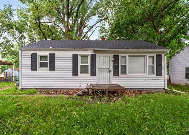 Property at 3112 S Claremont Ave, Independence, MO 64052, 2 beds, 1 bath