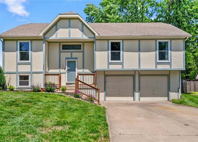 Property at 1204 E Sleepy Hollow Dr, Olathe, KS 66062, 3 beds, 2 baths