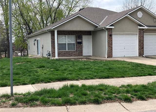 Property at 11719 E 21st Ct. St S, Independence, MO 64050, 2 beds, 2 baths