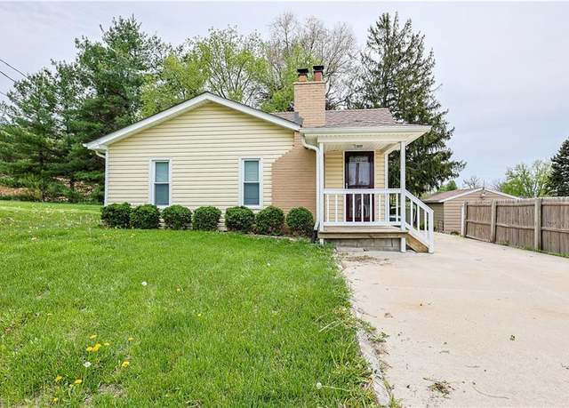 Property at 1910 Oscar St, St Joseph, MO 64505, 2 beds, 1 bath