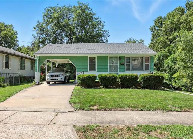 Property at 332 Bellefontaine Ave, North Kansas City, MO 64124, 3 beds, 1 bath