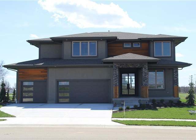 Property at 17397 W 169th Ter, Olathe, KS 66062, 4 beds, 3.5 baths