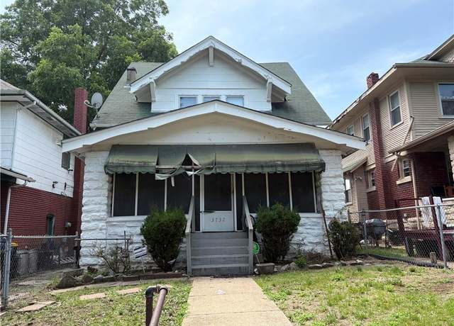Property at 3732 Bellefontaine Ave, Kansas City, MO 64128, 2 beds, 2 baths