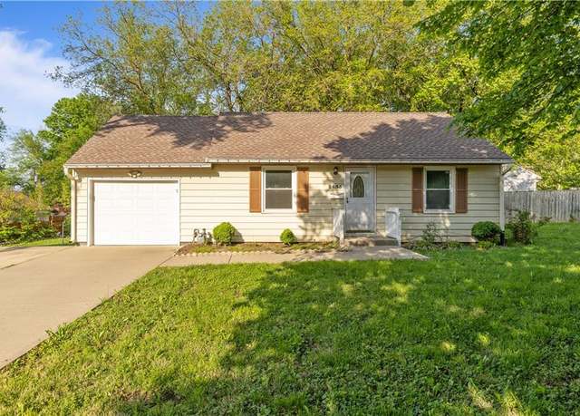 Property at 2655 S 30th St, Kansas City, KS 66106, 2 beds, 1 bath