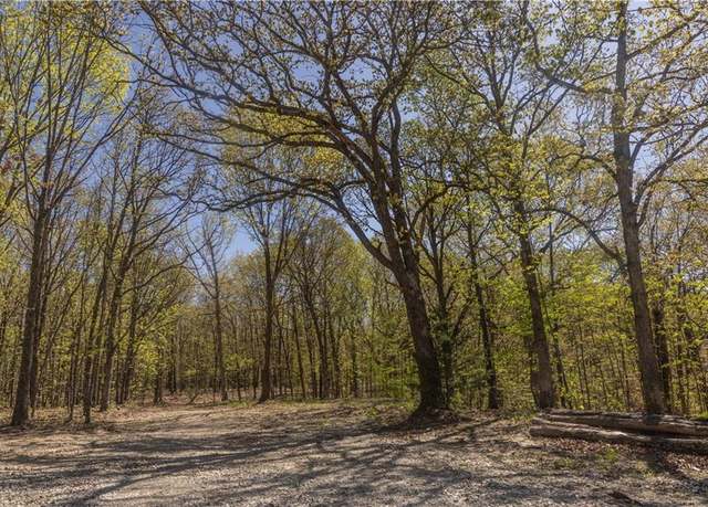 Property at 27064 Hickory Tree Ln, Lincoln, MO 65338